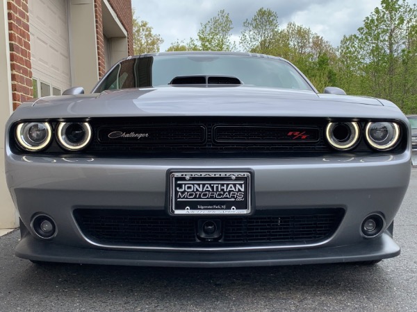 Used-2016-Dodge-Challenger-392-HEMI-Scat-Pack-Shaker