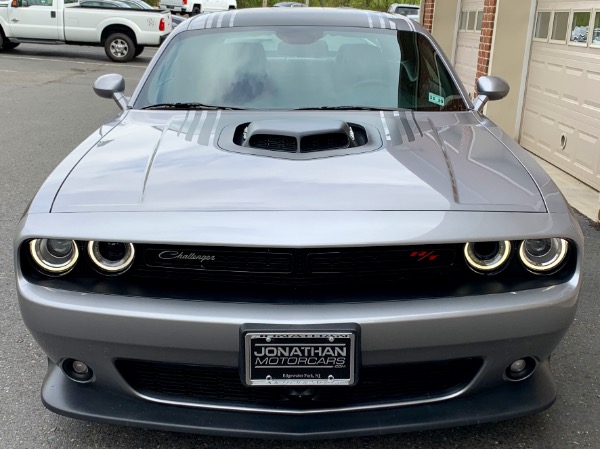 Used-2016-Dodge-Challenger-392-HEMI-Scat-Pack-Shaker