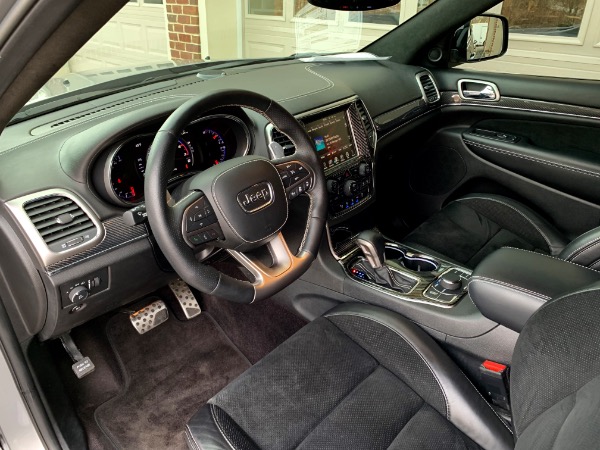 Used-2017-Jeep-Grand-Cherokee-SRT