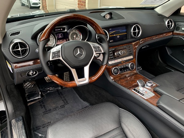 Used-2013-Mercedes-Benz-SL-Class-SL-550