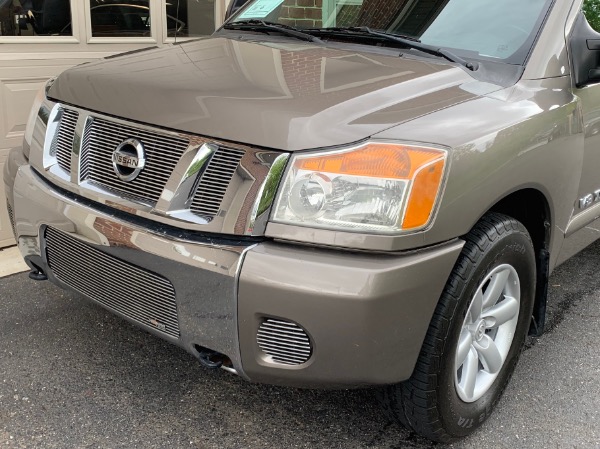 Used-2008-Nissan-Titan-SE