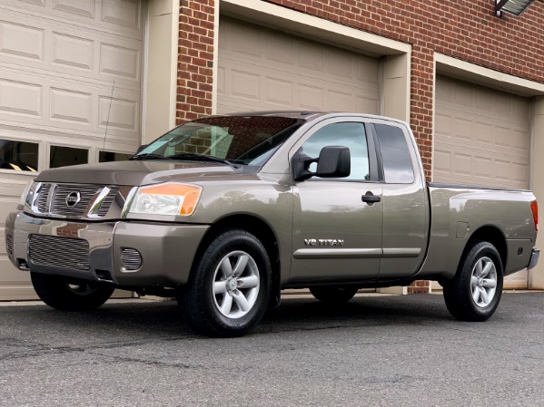 Used-2008-Nissan-Titan-SE