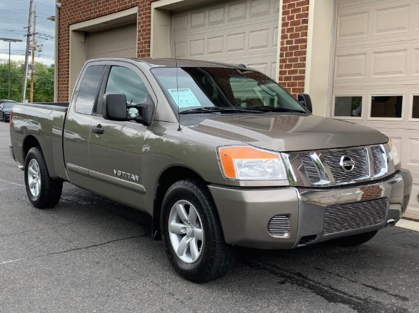 Used-2008-Nissan-Titan-SE