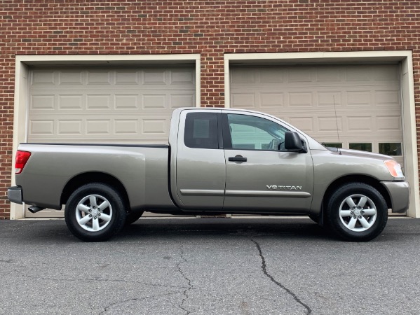 Used-2008-Nissan-Titan-SE