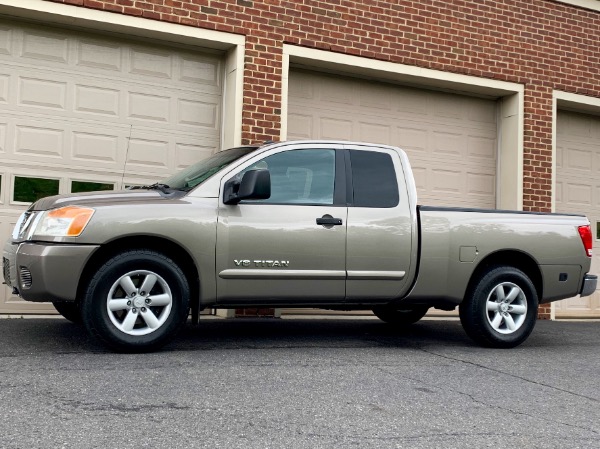 Used-2008-Nissan-Titan-SE