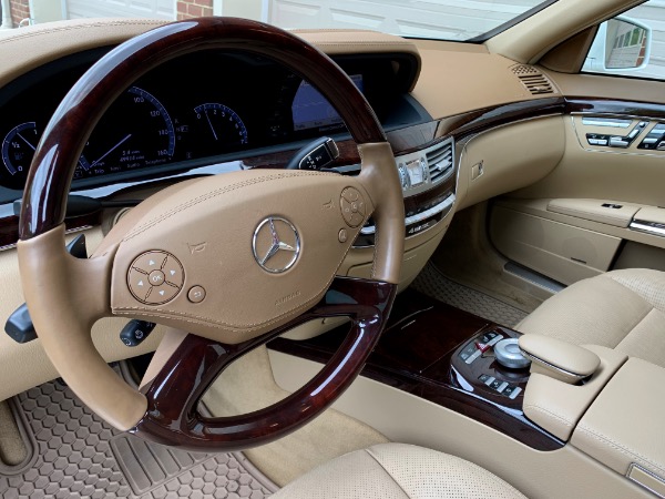 Used-2013-Mercedes-Benz-S-Class-S-550-4MATIC