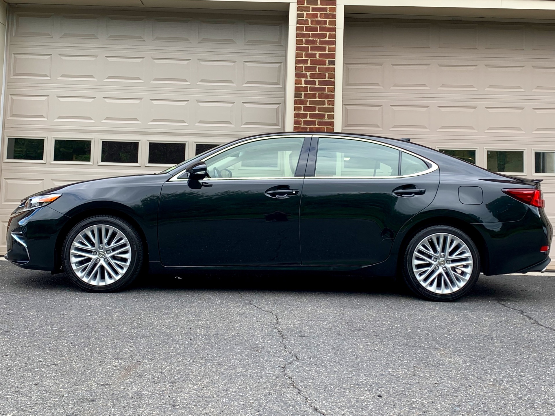 2016 Lexus ES 350 Luxury Stock # 223546 for sale near Edgewater Park ...