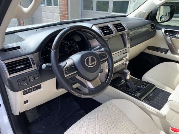 Used-2020-Lexus-GX-460-Premium