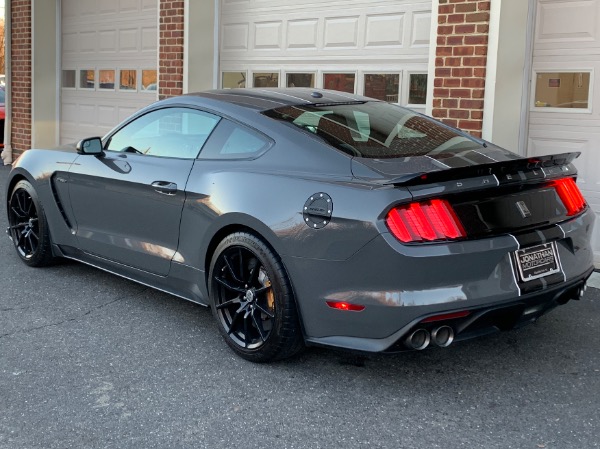 Used-2018-Ford-Mustang-Shelby-GT350