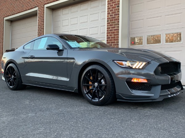 Used-2018-Ford-Mustang-Shelby-GT350