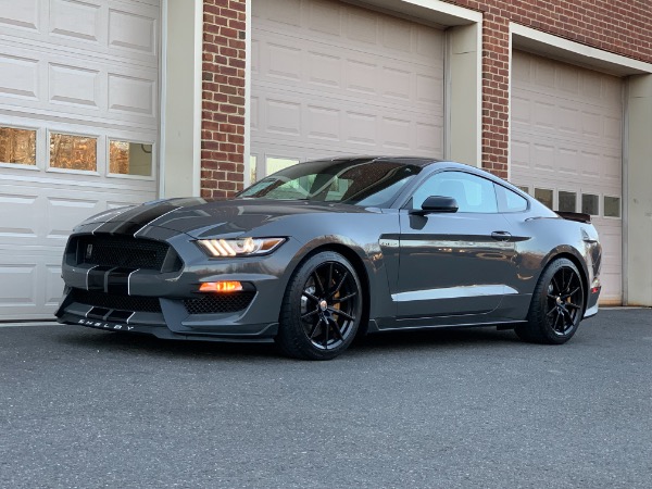 Used-2018-Ford-Mustang-Shelby-GT350