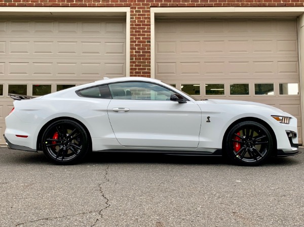 Used-2021-Ford-Mustang-Shelby-GT500