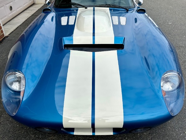 New-1964-Shelby-Daytona-Coupe