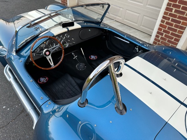 New-1965-Superformance-Cobra-427