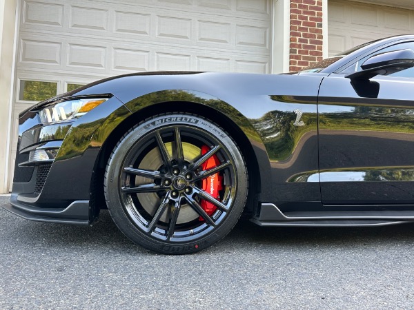 Used-2021-Ford-Mustang-Shelby-GT500