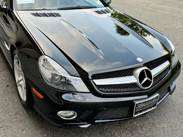 Used-2012-Mercedes-Benz-SL-Class-SL-550