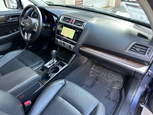 Used-2016-Subaru-Outback-25i-Limited-AWD