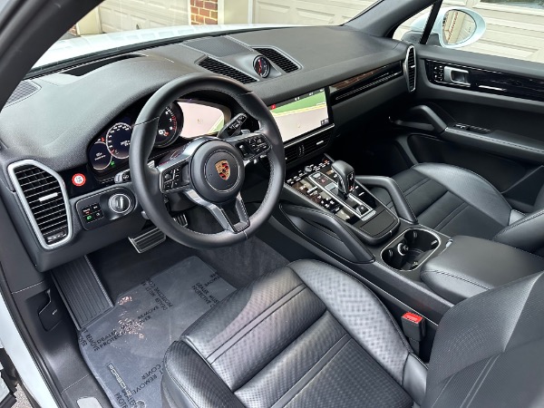 Used-2019-Porsche-Cayenne-S