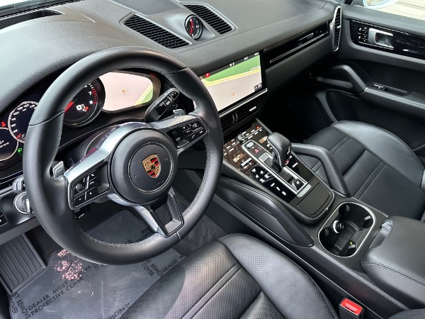 Used-2019-Porsche-Cayenne-S