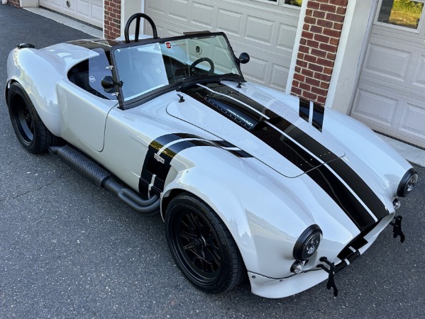 New-1965-Backdraft-Racing-Cobra-RT4B-GT