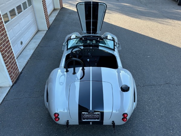 New-1965-Backdraft-Racing-Cobra-RT4B-GT