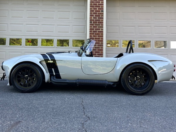 New-1965-Backdraft-Racing-Cobra-RT4B-GT