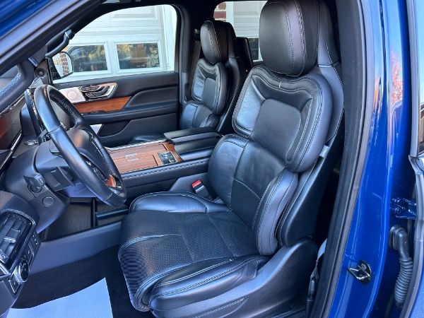 Used-2019-Lincoln-Navigator-Reserve