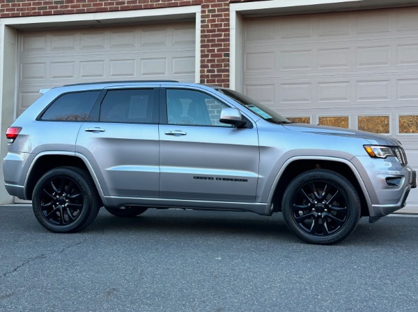 Used-2020-Jeep-Grand-Cherokee-Altitude