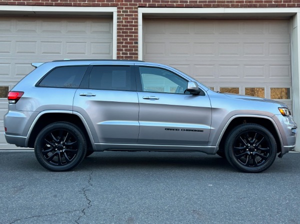 Used-2020-Jeep-Grand-Cherokee-Altitude