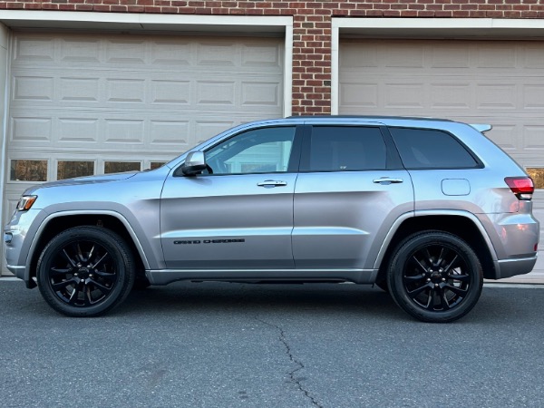 Used-2020-Jeep-Grand-Cherokee-Altitude