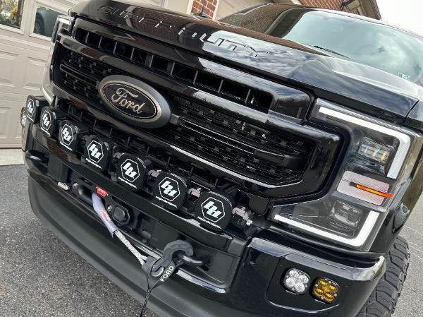 Used-2022-Ford-F-250-Super-Duty-Lariat-HENNESSEY-VELOCIRAPTOR-700