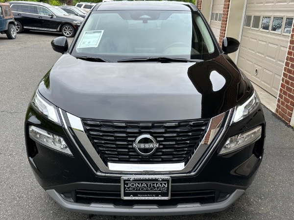 Used-2023-Nissan-Rogue-SV