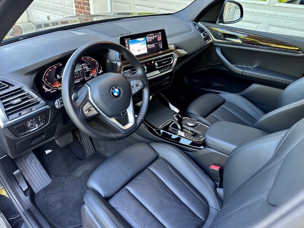 Used-2023-BMW-X3-xDrive30i