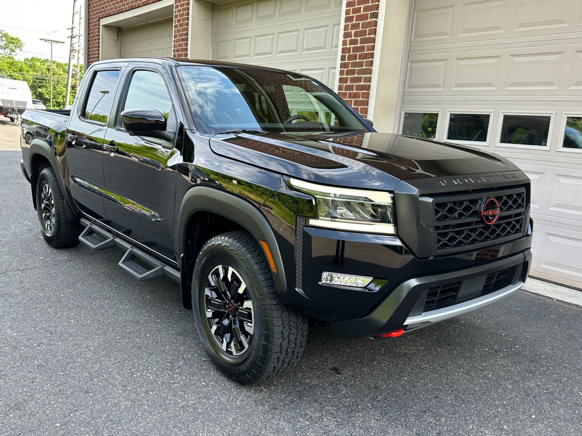 2023 Nissan Frontier PRO-4X Stock # 608434 for sale near Edgewater Park ...