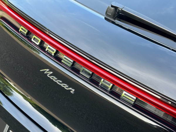 Used-2020-Porsche-Macan