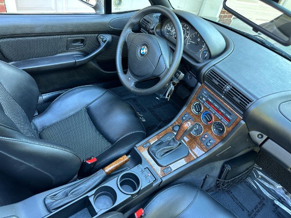 Used-2002-BMW-Z3-25i