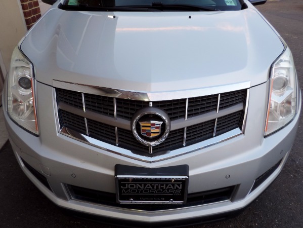 Used-2012-Cadillac-SRX-Luxury-Collection