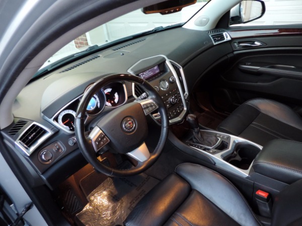 Used-2012-Cadillac-SRX-Luxury-Collection