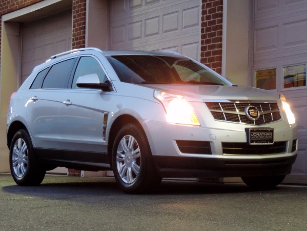 Used-2012-Cadillac-SRX-Luxury-Collection