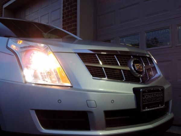 Used-2012-Cadillac-SRX-Luxury-Collection