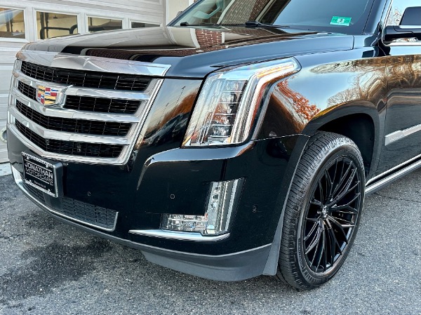 Used-2018-Cadillac-Escalade-ESV-Premium-Luxury