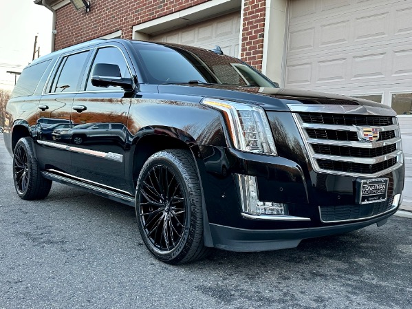 Used-2018-Cadillac-Escalade-ESV-Premium-Luxury