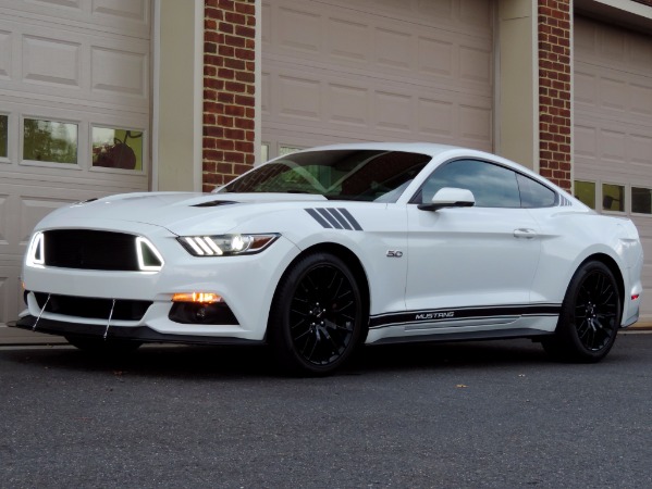 Used-2017-Ford-Mustang-GT-Premium