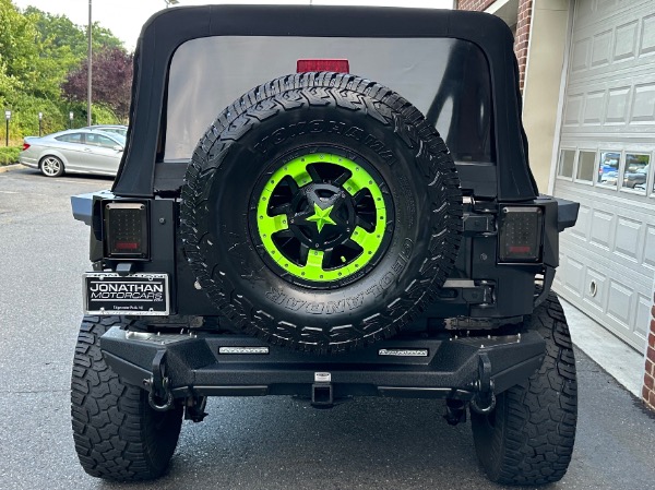 Used-2016-Jeep-Wrangler-Unlimited-Rubicon