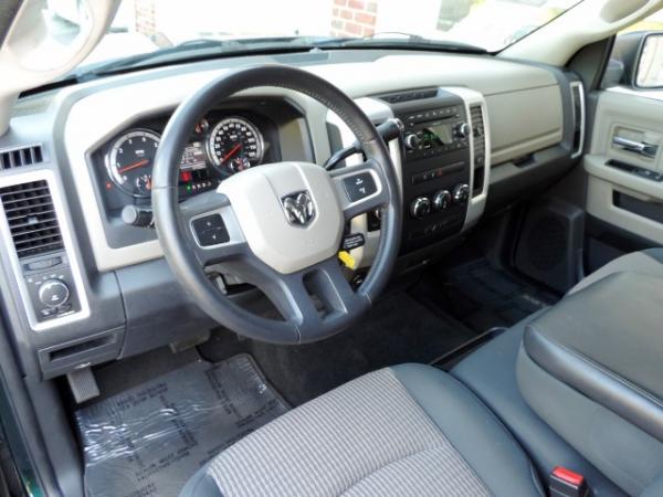 Used-2011-RAM-1500-4WD-Crew-Cab---Big-Horn---57L-Hemi-V8