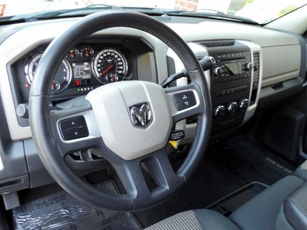 Used-2011-RAM-1500-4WD-Crew-Cab---Big-Horn---57L-Hemi-V8