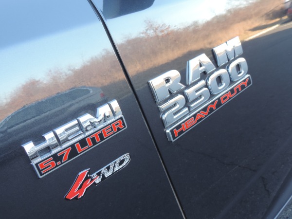 Used-2013-Ram-Ram-Pickup-2500-Tradesman