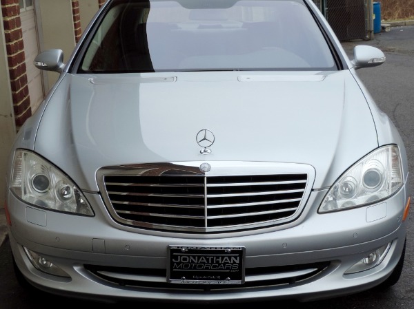 Used-2007-Mercedes-Benz-S-Class-S-550