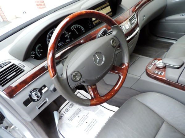 Used-2007-Mercedes-Benz-S-Class-S-550