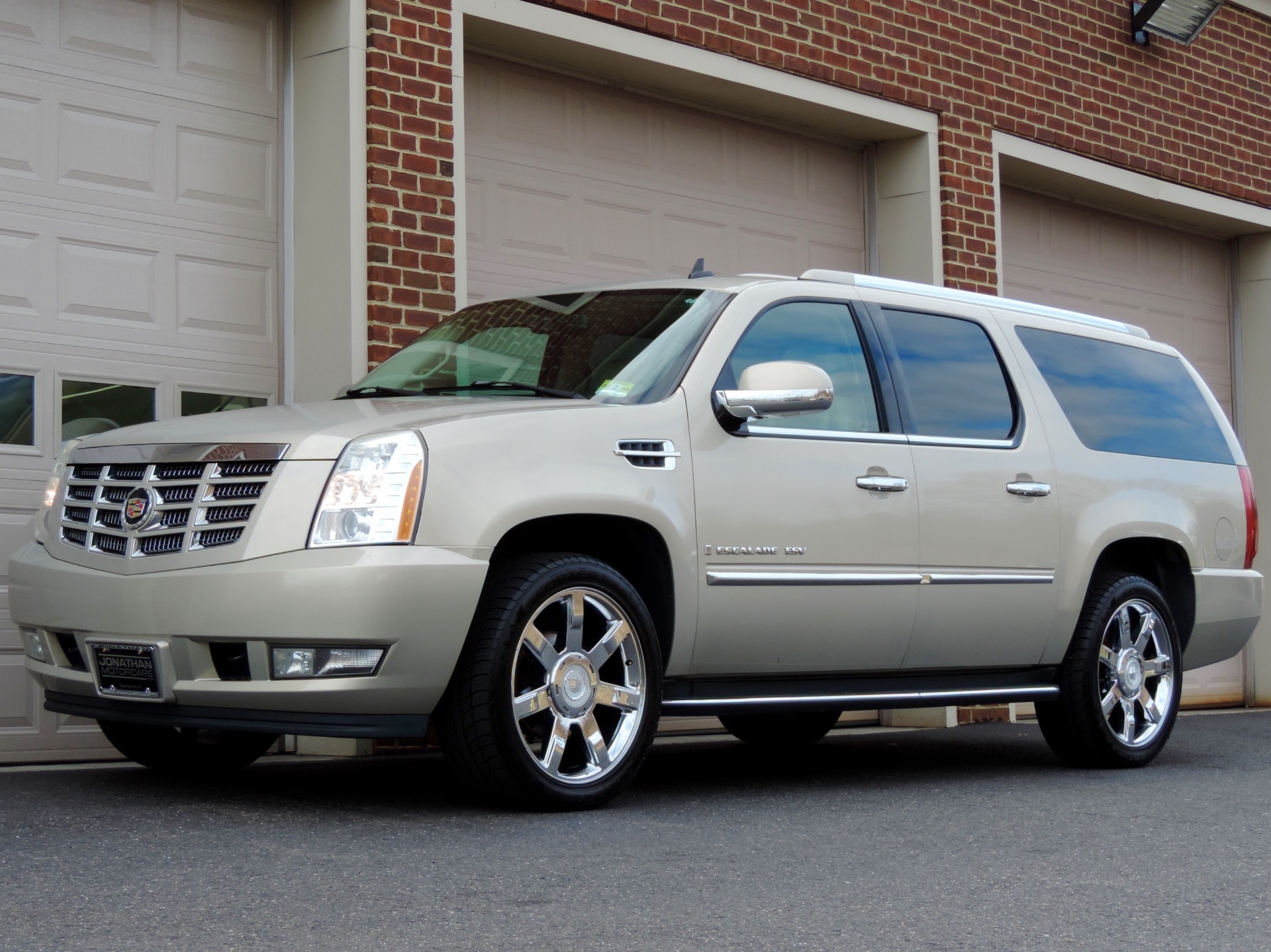 Cadillac Escalade 2007 года